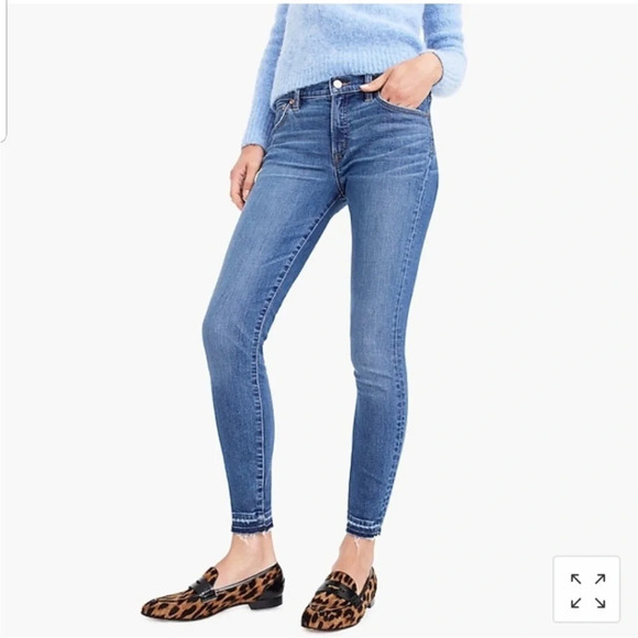 J. Crew Denim - J. Crew Jeans 8” Toothpick Denim Size 29 Stretch Skinny Jeans